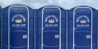 Portable Toilets for Disaster Relief Sites in Queen City, TX